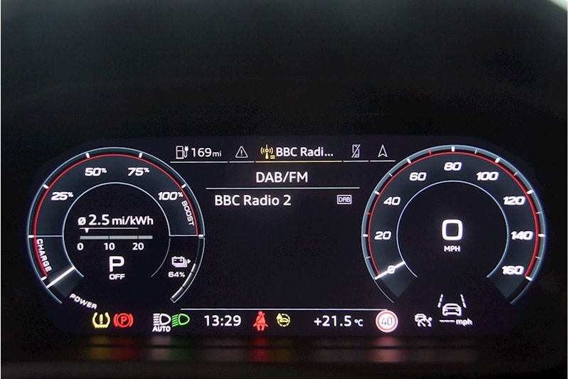 Audi 50 Vorsprung SUV 5dr Electric Auto quattro 82kWh (299 ps)