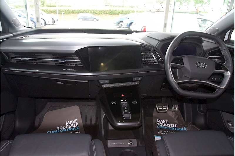 Audi 50 Vorsprung SUV 5dr Electric Auto quattro 82kWh (299 ps)