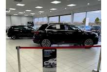 22/22 Audi Q4 e-tron Vorsprung