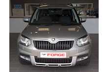 SKODA Yeti TDI SE L Drive
