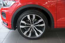 19/19 Volkswagen T-Roc 1.5 TSI EVO R-Line