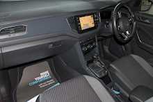 19/19 Volkswagen T-Roc 1.5 TSI EVO R-Line