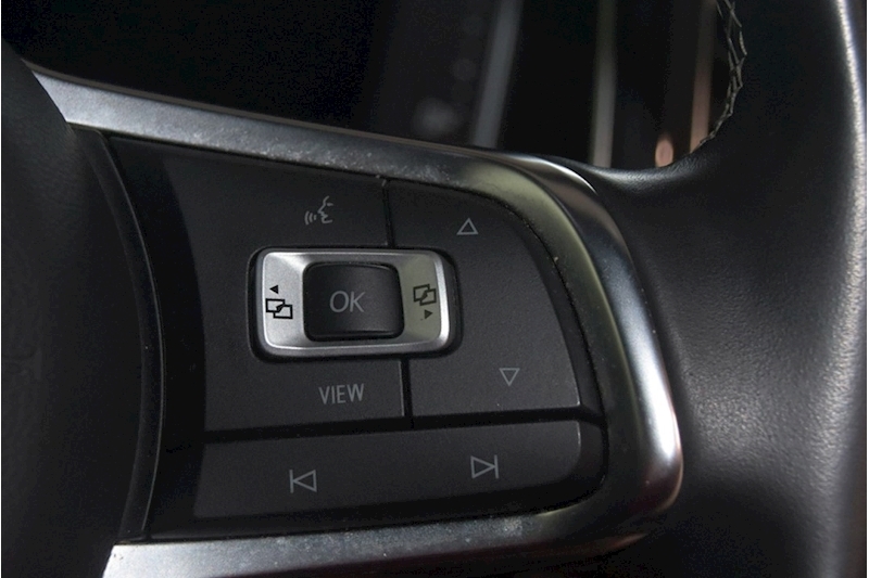 Volkswagen TSI EVO R-Line SUV 1.5 Manual Petrol