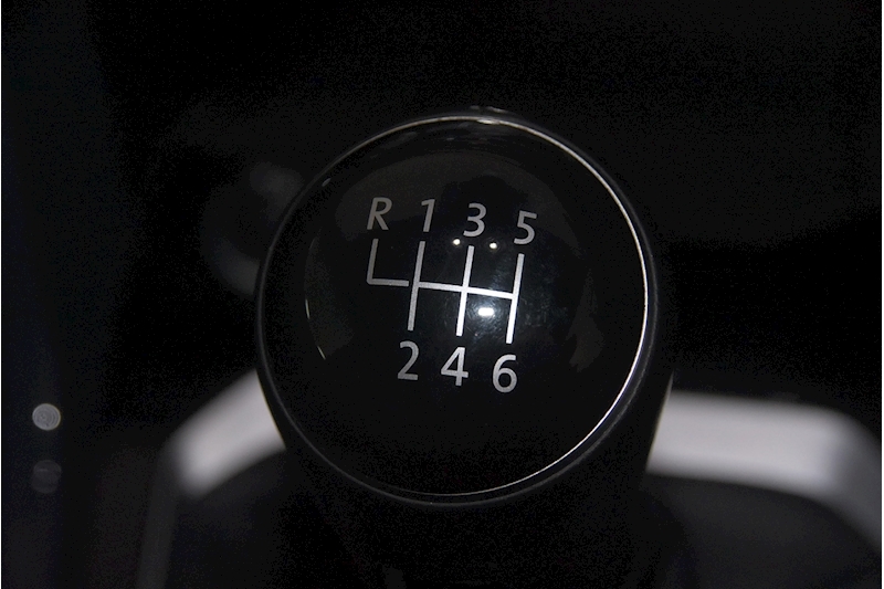 Volkswagen TSI EVO R-Line SUV 1.5 Manual Petrol