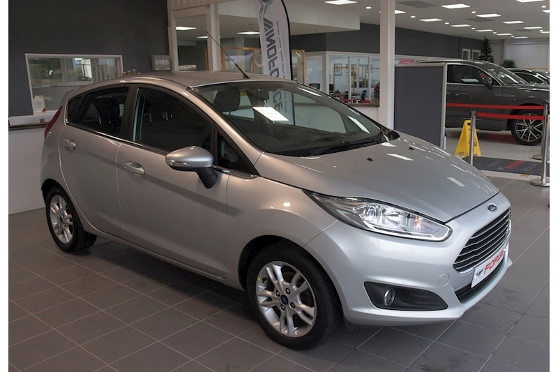 Ford T EcoBoost Zetec Hatchback 1.0 Manual Petrol