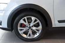 15/15 SKODA Octavia TDI Scout Estate 5dr Diesel