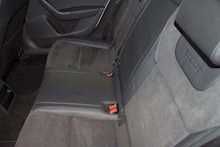 15/15 SKODA Octavia TDI Scout Estate 5dr Diesel