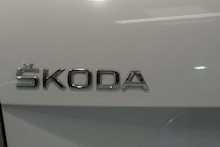 15/15 SKODA Octavia TDI Scout Estate 5dr Diesel