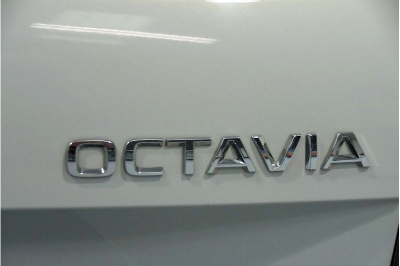 SKODA 2.0 TDI Scout Estate 5dr Diesel Manual 4WD Euro 6 (s/s) (150 ps)