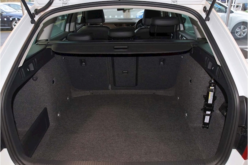 SKODA 2.0 TDI Scout Estate 5dr Diesel Manual 4WD Euro 6 (s/s) (150 ps)