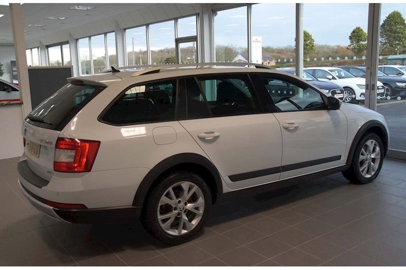 SKODA 2.0 TDI Scout Estate 5dr Diesel Manual 4WD Euro 6 (s/s) (150 ps)