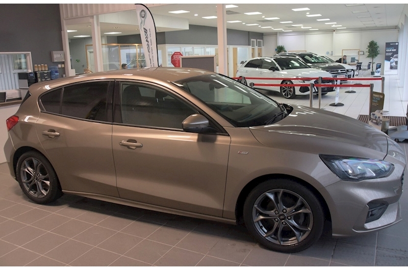 Ford 1.5 EcoBlue ST-Line Hatchback 5dr Diesel Manual Euro 6 (s/s) (120 ps)