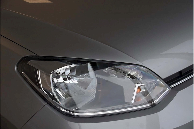 Volkswagen 1.0 High up! Hatchback 5dr Petrol Manual Euro 6 (s/s) (75 ps)