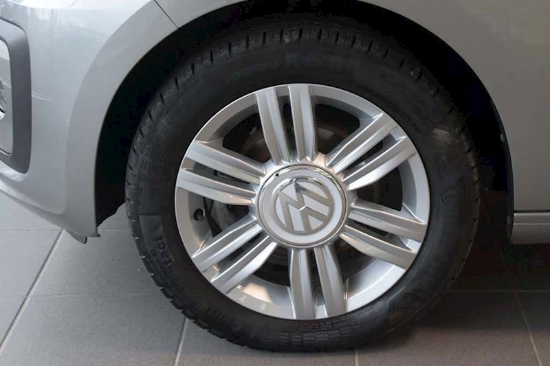 Volkswagen 1.0 High up! Hatchback 5dr Petrol Manual Euro 6 (s/s) (75 ps)