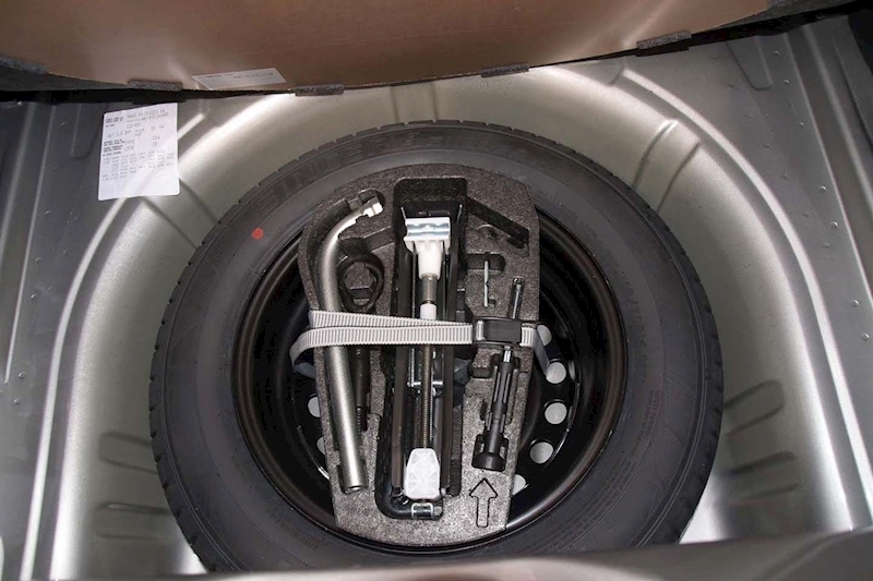 Volkswagen 1.0 High up! Hatchback 5dr Petrol Manual Euro 6 (s/s) (75 ps)