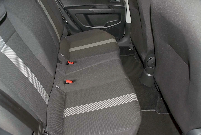 Volkswagen 1.0 High up! Hatchback 5dr Petrol Manual Euro 6 (s/s) (75 ps)