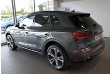 22/72 Audi Q5 2.0 TDI 40 Edition 1 SUV 5dr Diesel S Tronic quattro Euro 6 (s/s) (204 ps)