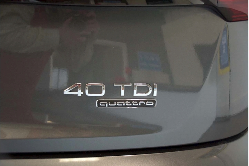Audi 2.0 TDI 40 Edition 1 SUV 5dr Diesel S Tronic quattro Euro 6 (s/s) (204 ps)