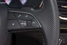 22/72 Audi Q5 2.0 TDI 40 Edition 1 SUV 5dr Diesel S Tronic quattro Euro 6 (s/s) (204 ps)