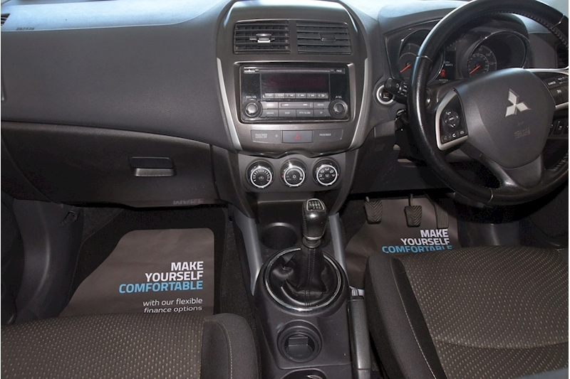 Mitsubishi D 3 SUV 1.8 Manual Diesel
