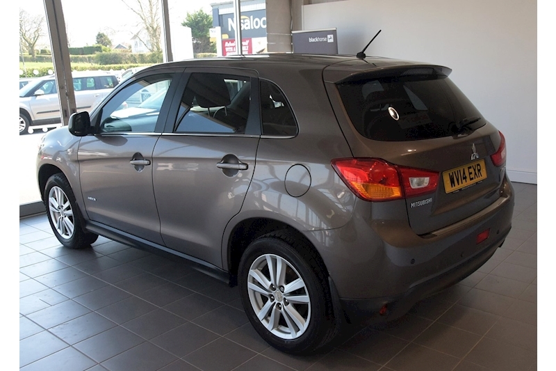 Mitsubishi D 3 SUV 1.8 Manual Diesel