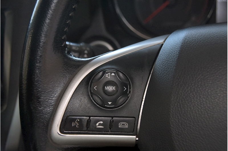 Mitsubishi D 3 SUV 1.8 Manual Diesel