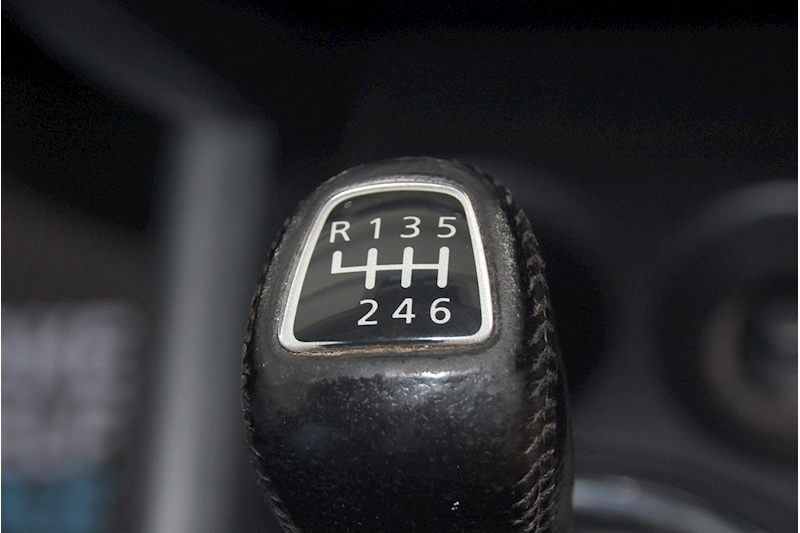 Mitsubishi D 3 SUV 1.8 Manual Diesel