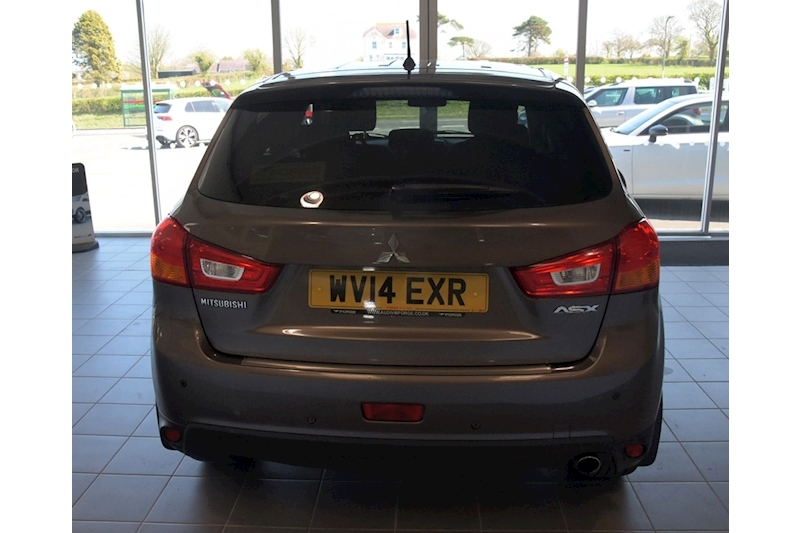 Mitsubishi D 3 SUV 1.8 Manual Diesel