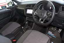 17/67 Volkswagen Tiguan 2.0 TDI R-Line SUV 5dr Diesel DSG 4Motion (150 ps)