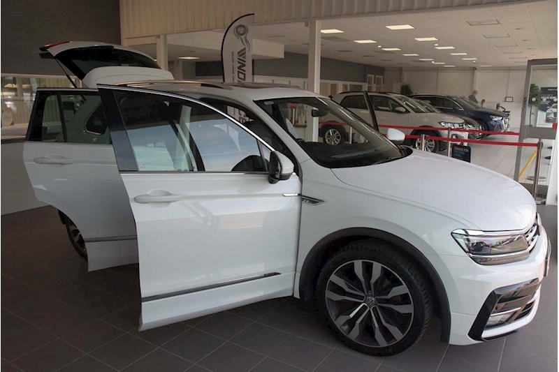 Volkswagen 2.0 TDI R-Line SUV 5dr Diesel DSG 4Motion Euro 6 (s/s) (150 ps)