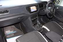 18/18 Volkswagen T-Roc TSI SEL SUV 2.0 4MOTION Automatic Petrol