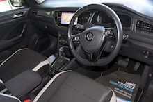18/18 Volkswagen T-Roc TSI SEL SUV 2.0 4MOTION Automatic Petrol