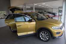 18/18 Volkswagen T-Roc TSI SEL SUV 2.0 4MOTION Automatic Petrol
