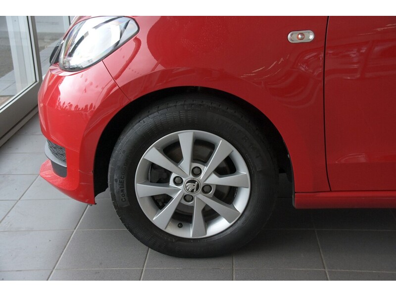 SKODA 1.0 MPI GreenTech SE Hatchback 5dr Petrol Manual Euro 6 (s/s) (60 ps)