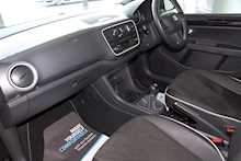 15/15 Seat Mii by MANGO Hatchback 1.0 Petrol 5 speed Manual 5dr