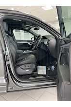 21/71 Volkswagen Touareg 3.0 TDI V6 282 Black Edition