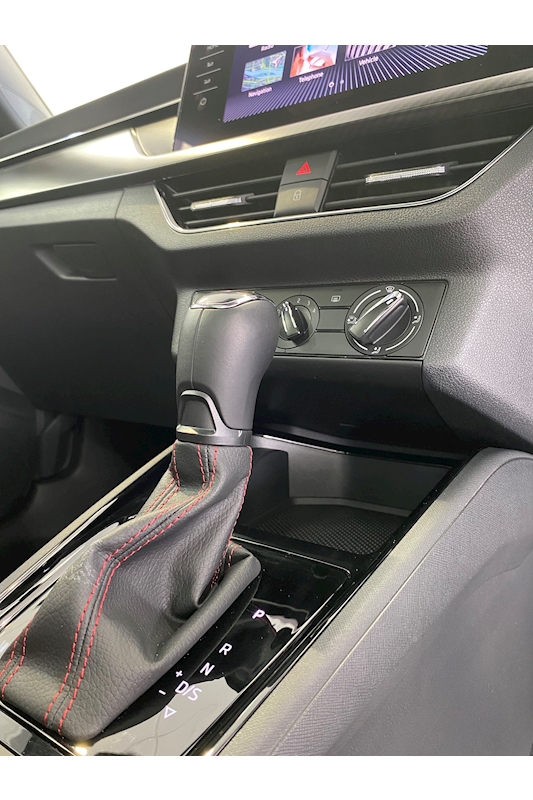 Skoda 1.5 TSI ACT Monte Carlo SUV 5dr Petrol DSG Euro 6 (s/s) (150 ps)