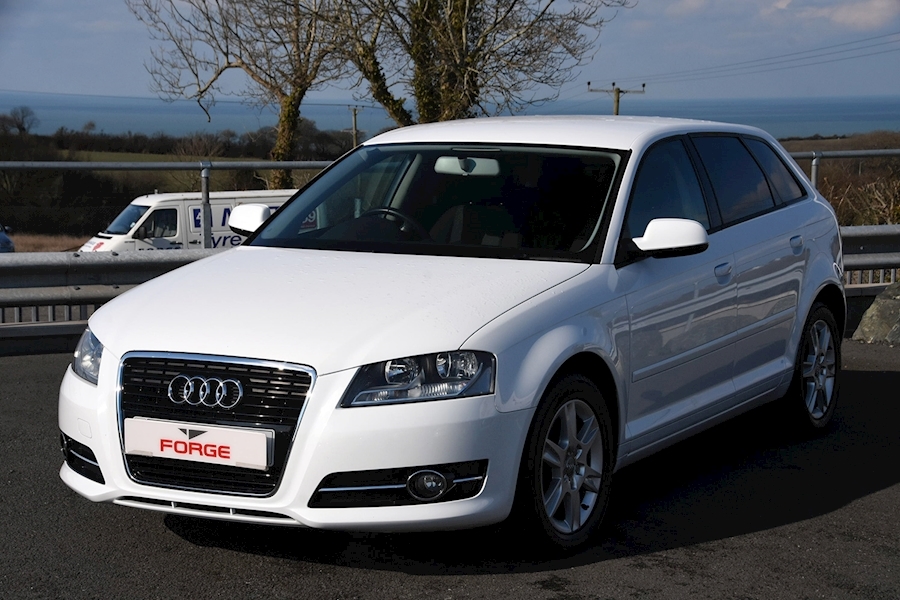 Audi A3 Tdi Se 1.6 5dr Hatchback Manual Diesel