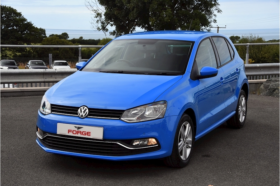 Volkswagen polo football edition