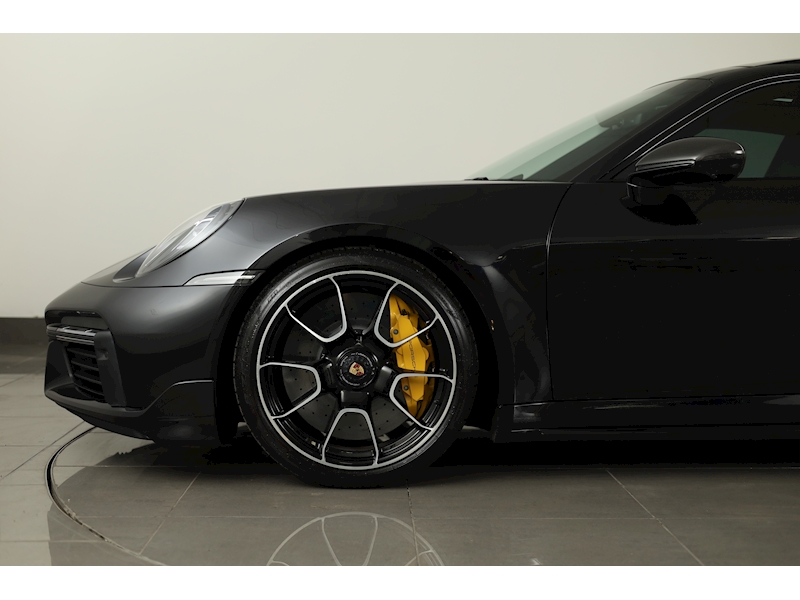 Porsche 911 T 992 Turbo S - U400056522
