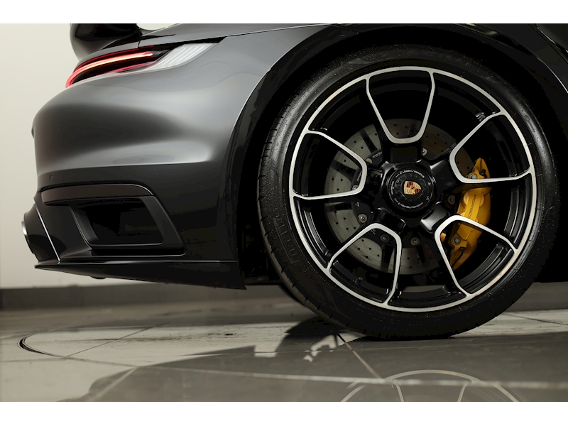 Porsche 911 T 992 Turbo S - U400056522