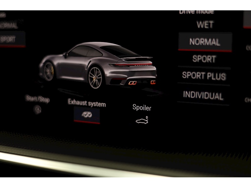 Porsche 911 T 992 Turbo S - U400056522