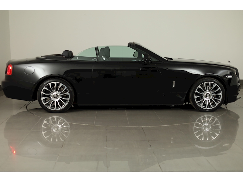Rolls-Royce Dawn V12 - U400056825
