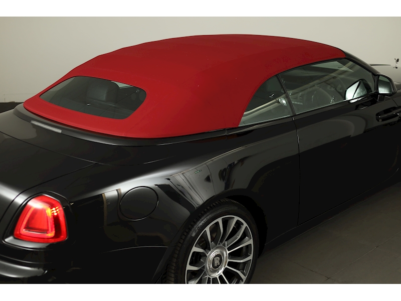 Rolls-Royce Dawn V12 - U400056825