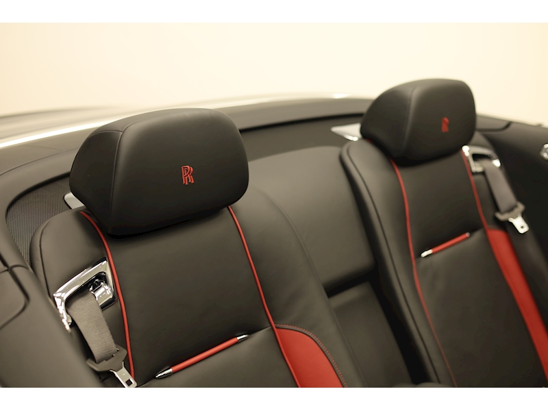 Rolls-Royce Dawn V12 - U400056825
