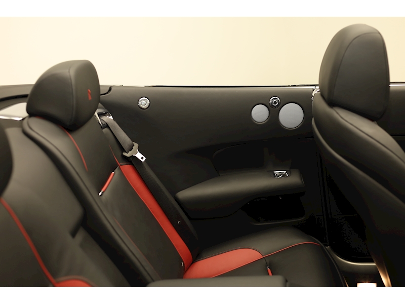 Rolls-Royce Dawn V12 - U400056825