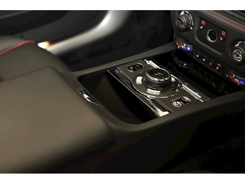 Rolls-Royce Dawn V12 - U400056825