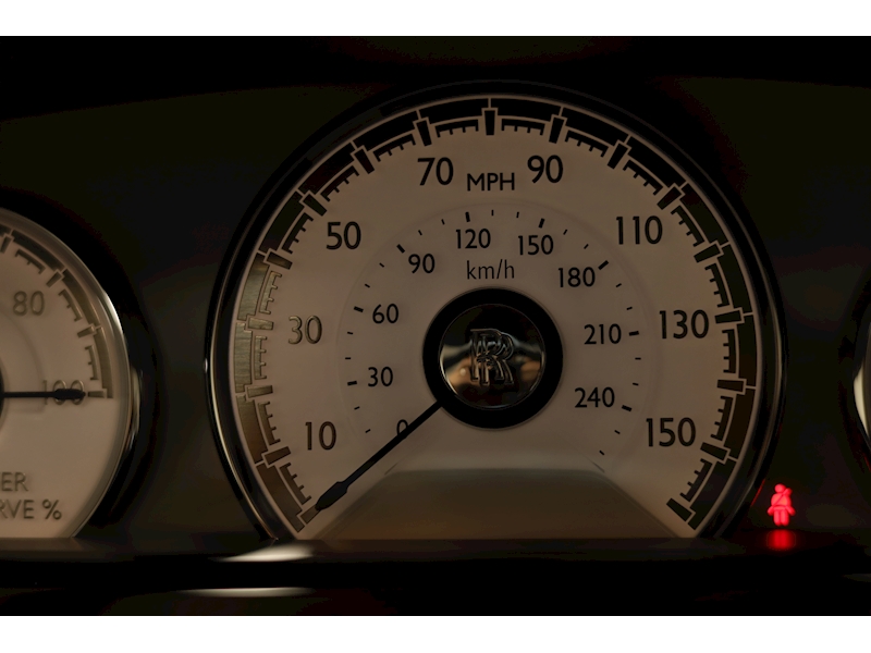 Rolls-Royce Dawn V12 - U400056825