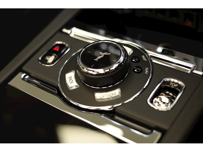 Rolls-Royce Dawn V12 - U400056825