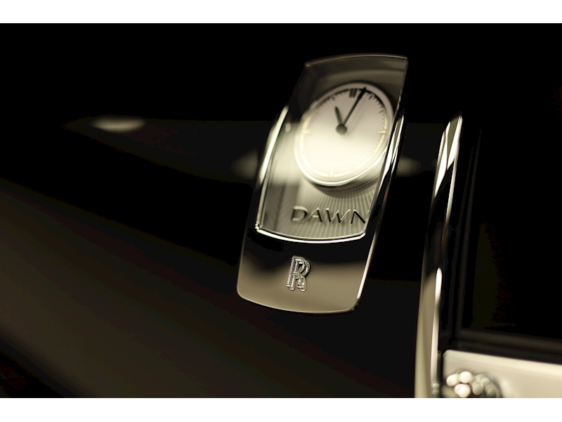 Rolls-Royce Dawn V12 - U400056825